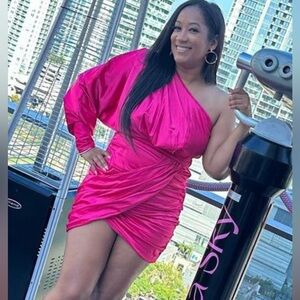 Fuscia ruched mini dress size L